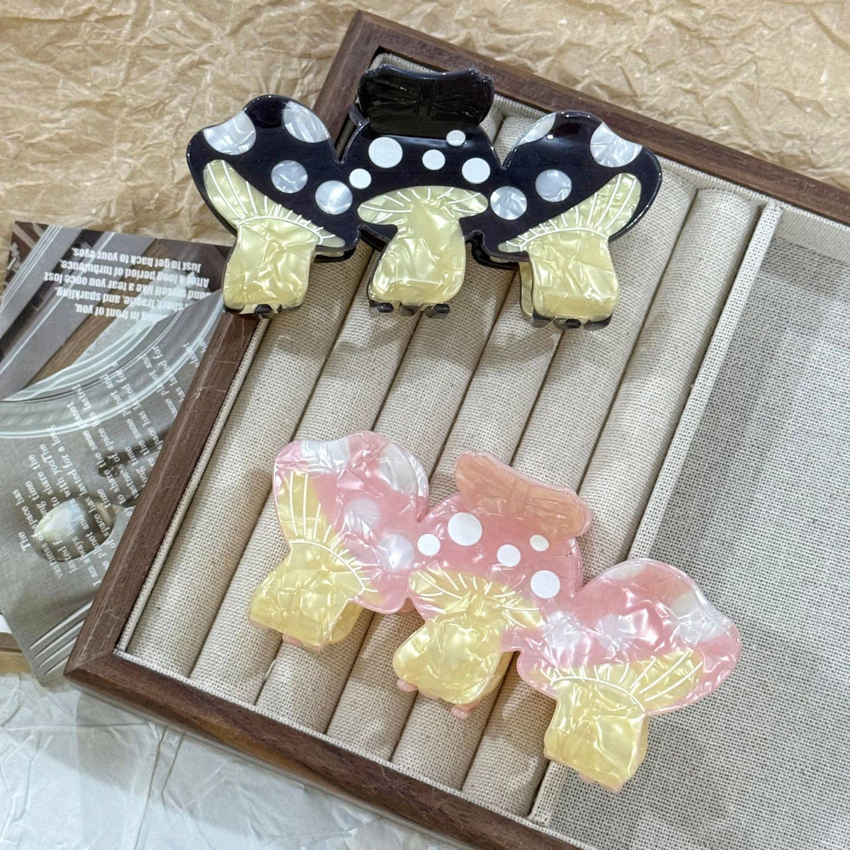 Creative Colorful Triple Mushroom Large Hair Claws: Yellow
