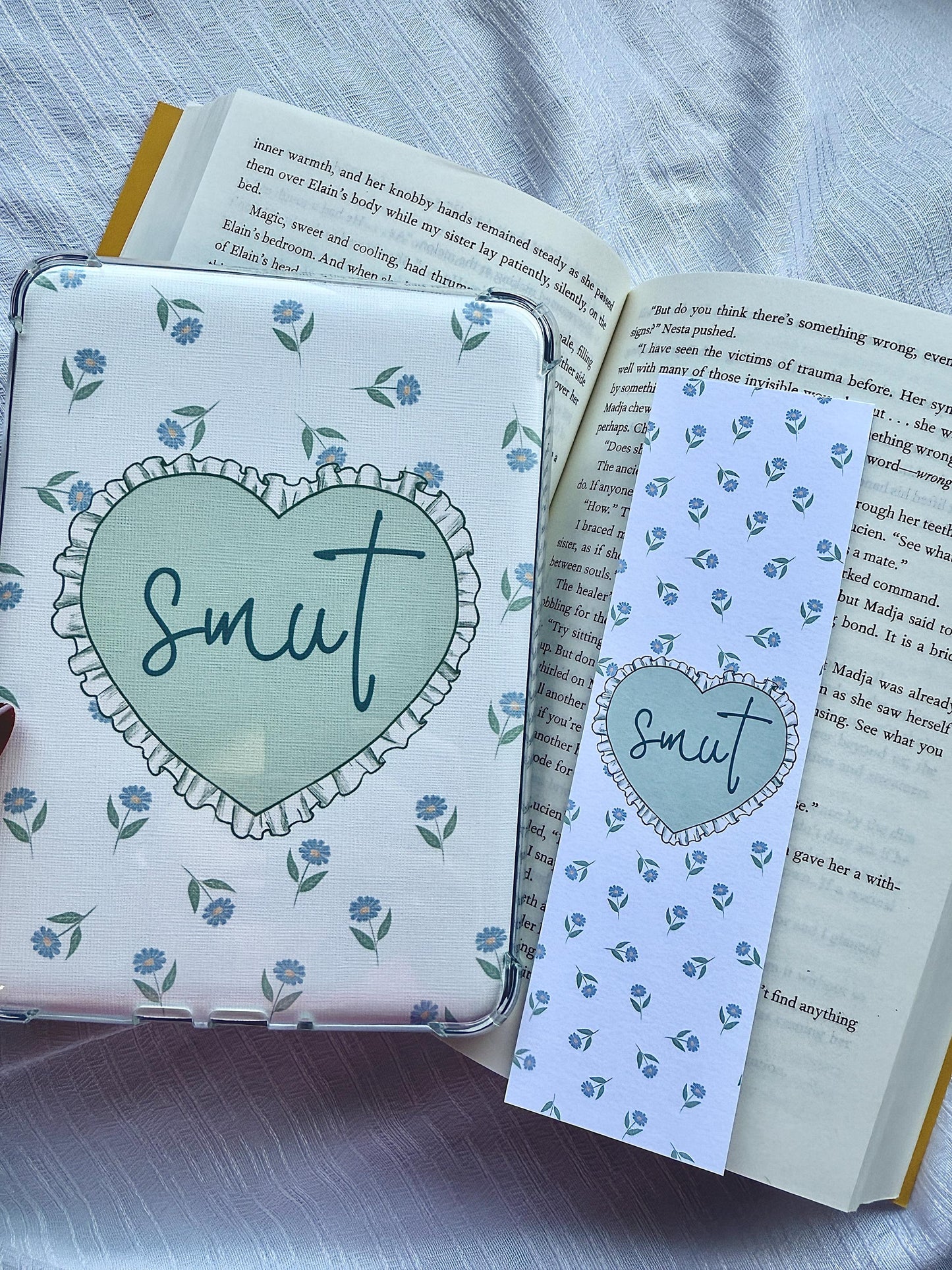 Smut Kindle Insert | Floral Heart Bookish Insert for Romance Readers & E-Book Lovers | Bookish Decor for Kindle | Bookish Gift for Readers